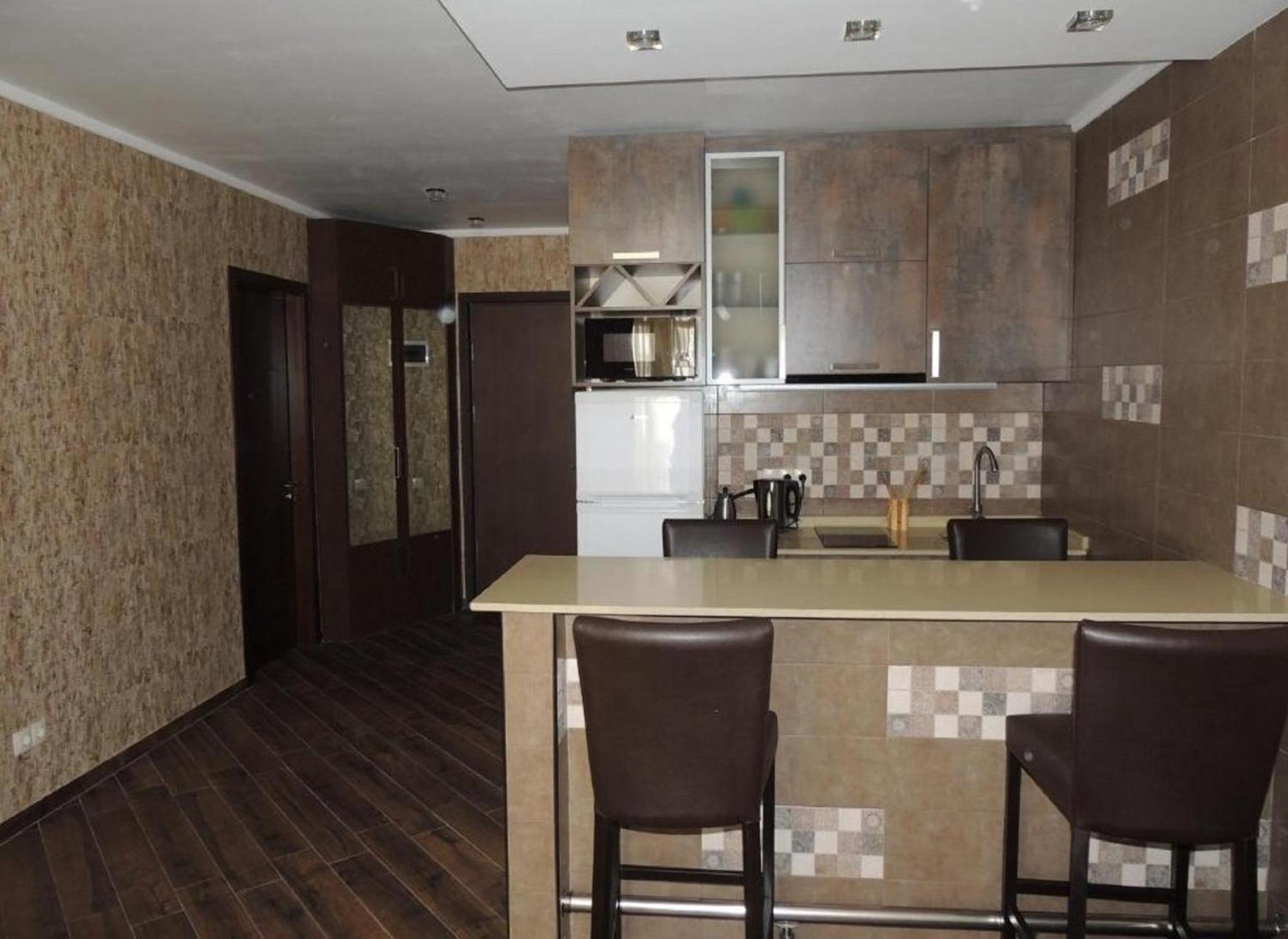 Apart Hotel Black Sea Towers バトゥーミ エクステリア 写真